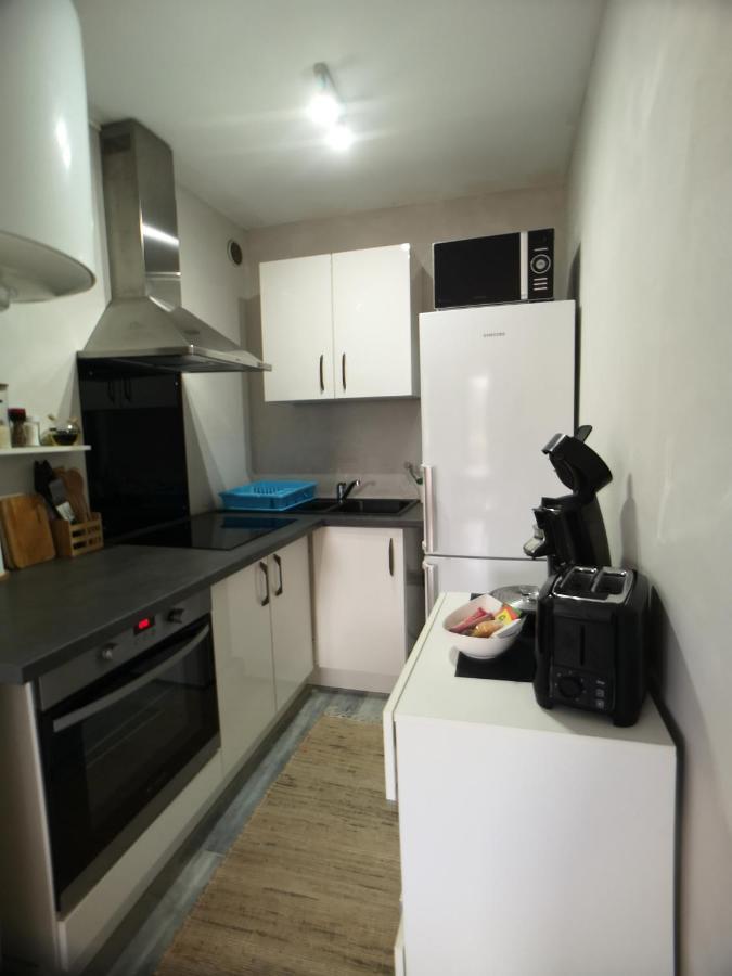 Appartement Avec Garage Proche Du Centre-Ville Троа Екстериор снимка